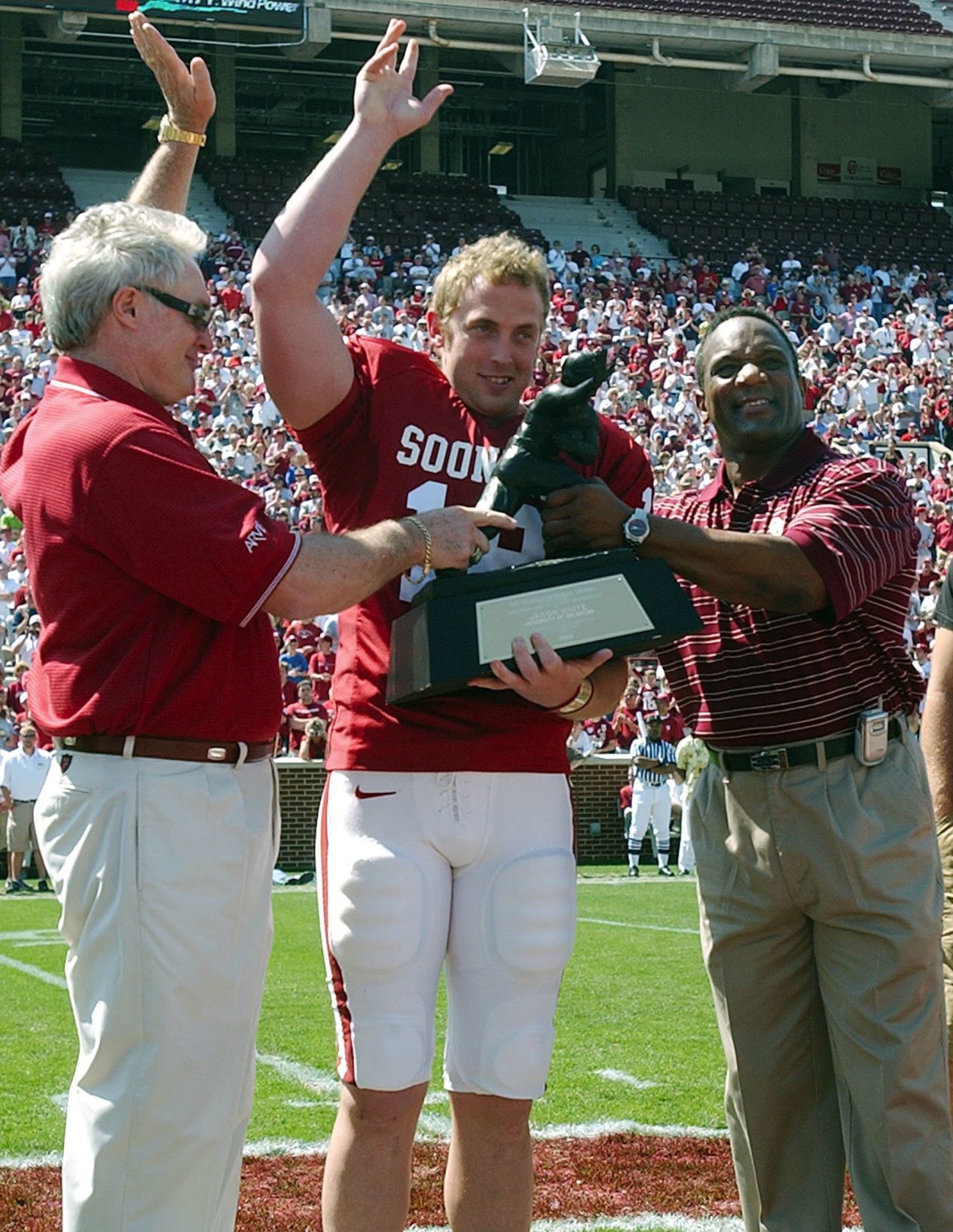 Schools with the most Heisman finalists (since 1982)